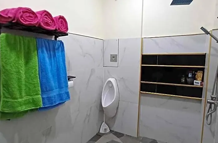 Hotel 10+ Near Sm Seaside | 2 Wifi Cebu